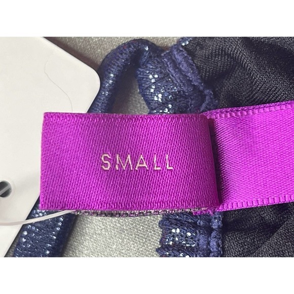 NEW L'Agent by Agent Provocateur Sevilla Triangle Bikini Top Navy Metallic Small - Picture 9 of 10